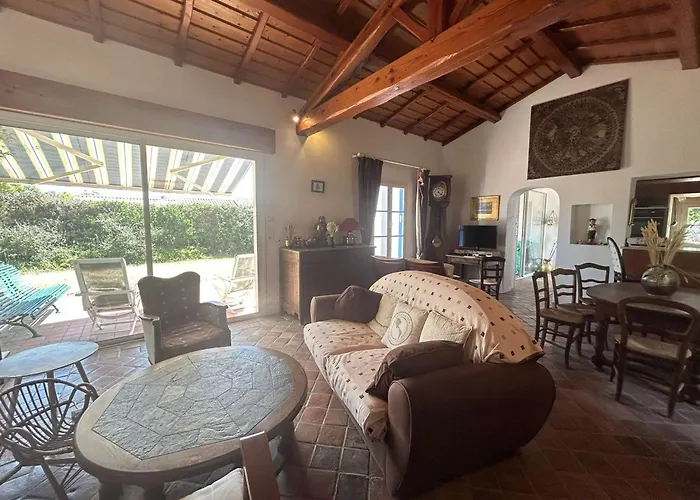 Maison Près Plage, 5 Pièces, 7 Couchages - Fr-1-224b-246 *