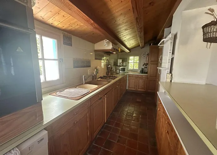 Casa vacanze Maison Près Plage, 5 Pièces, 7 Couchages - Fr-1-224b-246